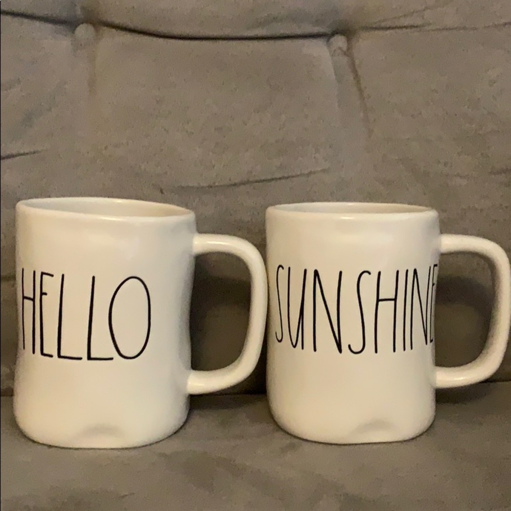 Hello sunshine mug set Rae Dunn